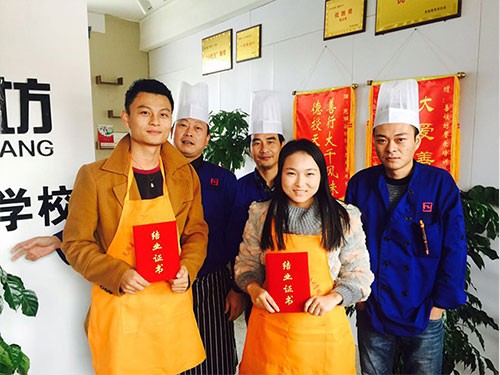 ��Ůʿ��ʳ���(xi��ng)Ŀ��Ӗ(x��n)